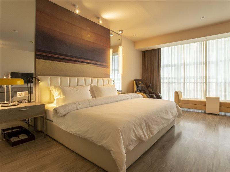 Metropolo Jin Jiang Hotels Turpan Administrative The Heart Of Pai Buitenkant foto