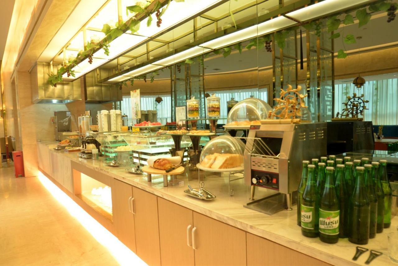 Metropolo Jin Jiang Hotels Turpan Administrative The Heart Of Pai Buitenkant foto